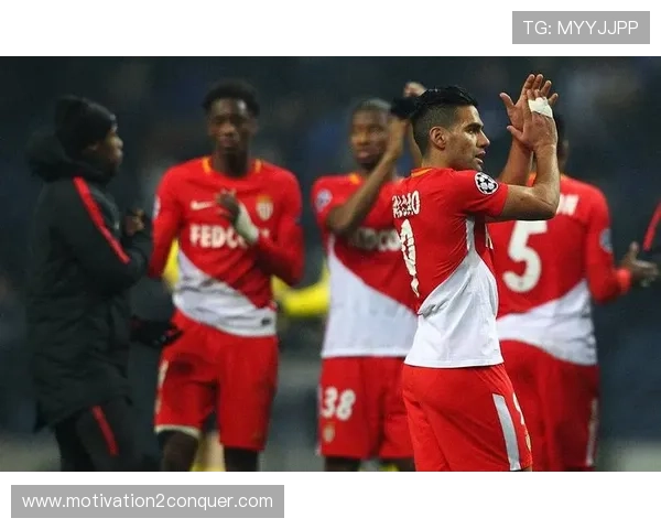 摩纳哥定位球战术应用分析，表现稳健引领联赛胜利新趋势