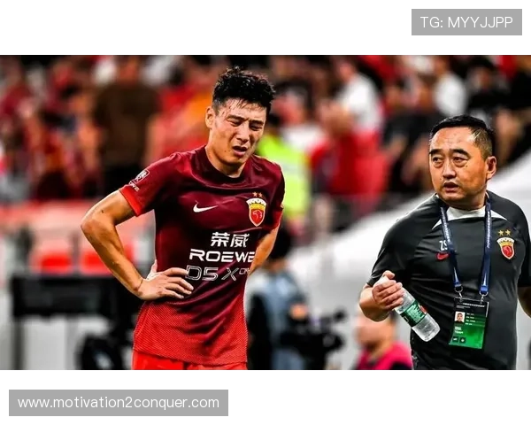 武磊职业轨迹:从本土新星到留洋回归的持续提升解析 武磊职业轨迹:从本土新星到留洋回归的持续提升解析